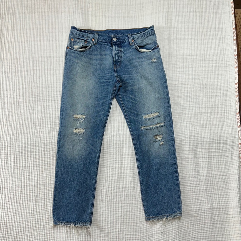 Levi's 501 CT Jeans W30 L32 Distressed Light Wash Denim Button Fly SEE MEASURES